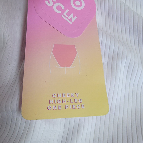 Stoney Clover Lane x Target Small (4-6) White Ribbed Henley One Piece Swimsuit - Picture 7 of 8